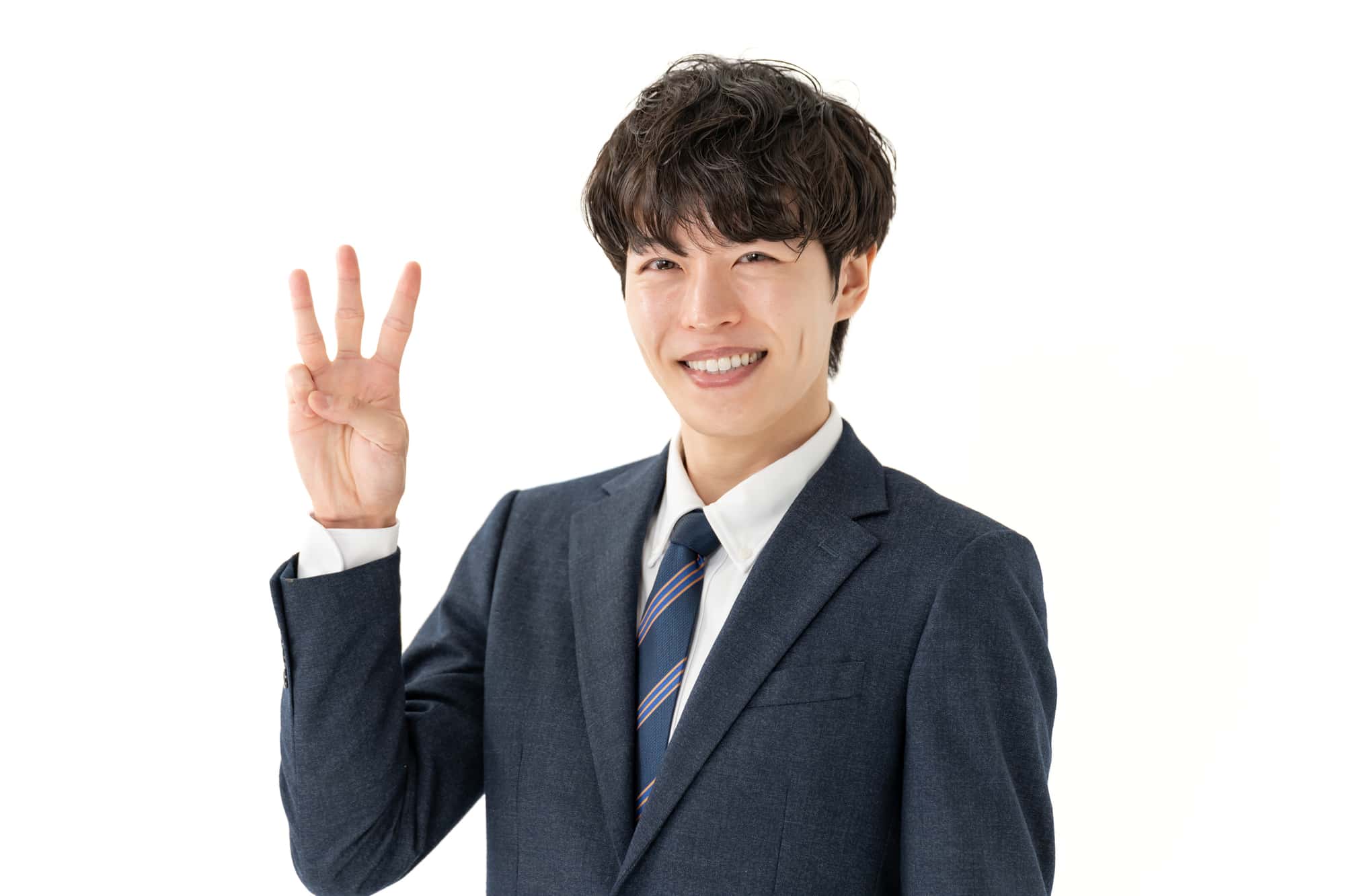 指で3を示すビジネスパーソン