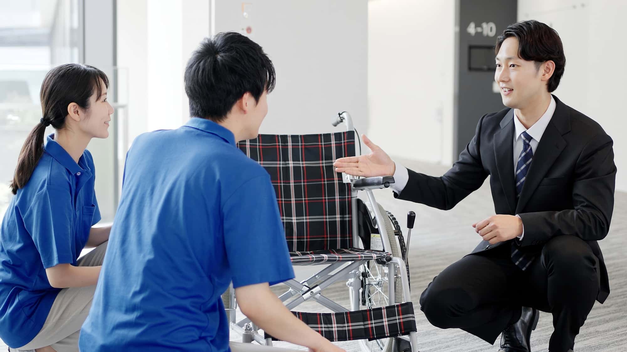 介護用品レンタルの集金を効率化！未回収リスクを減らし本業に集中する方法とは？